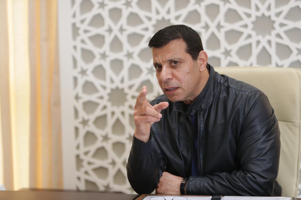 من نشاطات القائد محمد دحلان